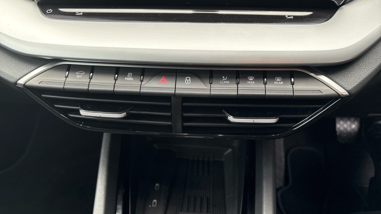 Skoda Octavia 2.0 TDI 150 SE Technology 5dr DSG Diesel Estate